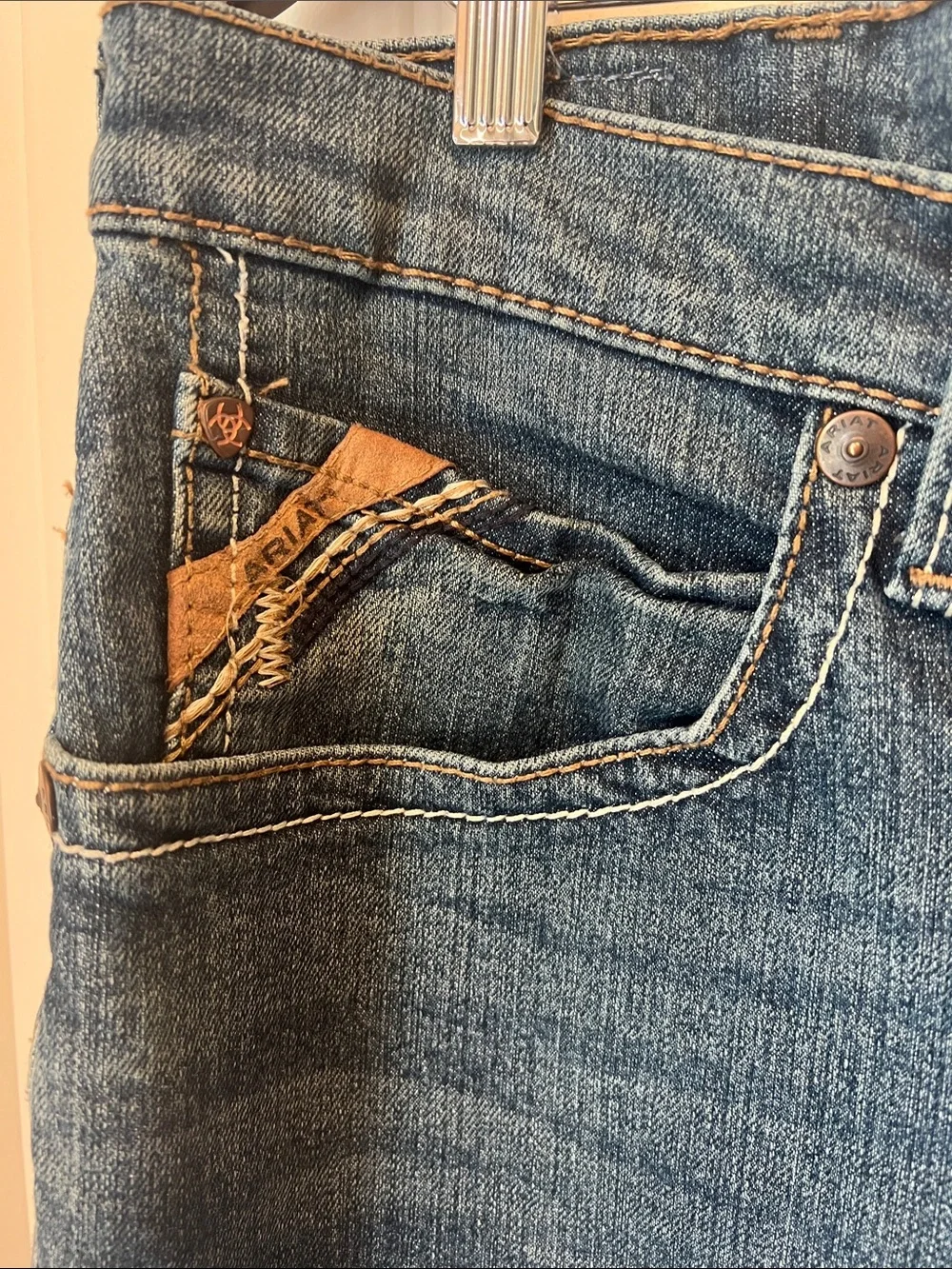 Ariat Men's Straight Jeans in Medium Indigo Wash